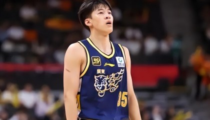 杜锋是真不给彰华非机会？仍重用李文昊培养，方向完全错了！