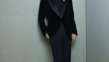 马龙工作室晒时尚大片，璀璨热忱缔造传奇