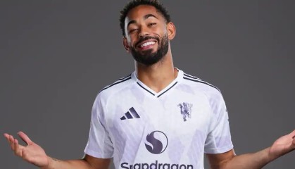 pg热门游戏-曼联新队宠，多名队员花式吹马特乌斯-库尼亚