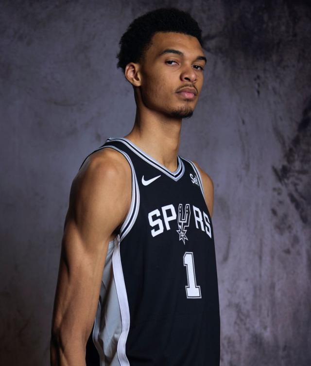 1689512910881063471.jpg F1F-hFSXwAACzwu.jpg